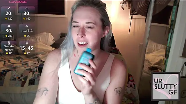 ursluttygf online show from 02-06-26, 04:06