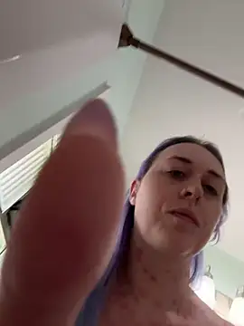 ursluttygf online show from 04-26-26, 04:37