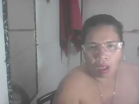 hotwet mama4uxx online show from 03-09-25, 11:58