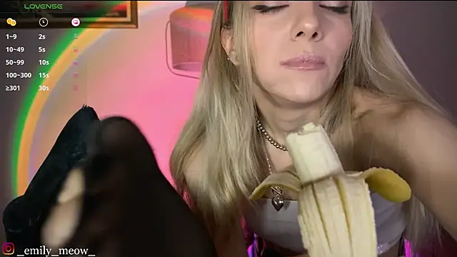  Emily Sweety  online show from 12-24-24, 11:38