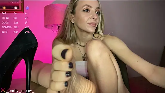  Emily Sweety  online show from 01-28-25, 03:04