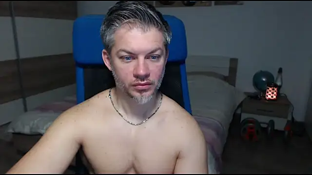 RobbyShawz online show from 02-16-25, 05:15