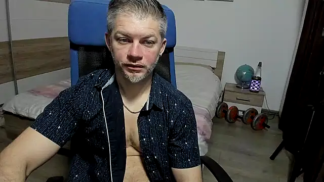 RobbyShawz online show from 02-17-26, 04:42