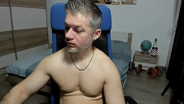 RobbyShawz online show from 04-05-26, 05:26