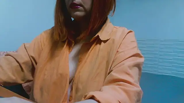 Snapshot of MashaYeah777 chatting on 10-05-25, 09:51 MashaYeah777 online show from 10-05-25, 09:51