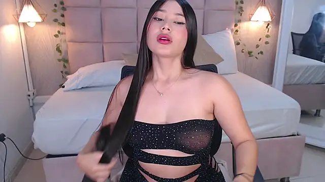 Snapshot of Anthonela_love_ chatting on 09-11-25, 09:04 Anthonela love  online show from 09-11-25, 09:04