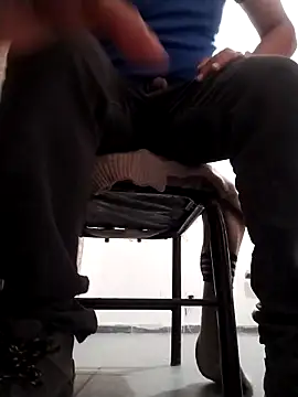 Snapshot of AntonioPed chatting on 11-08-25, 08:51 AntonioPed online show from 11-08-25, 08:51