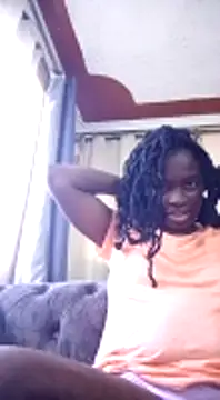 Snapshot of _cutemelania chatting on 02-02-25, 02:34  cutemelania online show from 02-02-25, 02:34