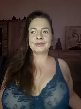 cristalines online show from 11-11-25, 02:50