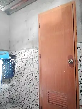 Snapshot of Ces_Jhane chatting on 11-02-25, 02:03 Ces Jhane online show from 11-02-25, 02:03