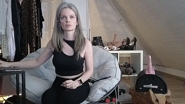 Sabdeluxe online show from 01-17-26, 09:14