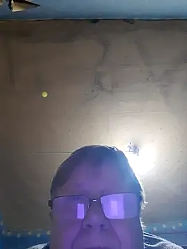 Lena Gaby online show from 11-19-25, 04:07