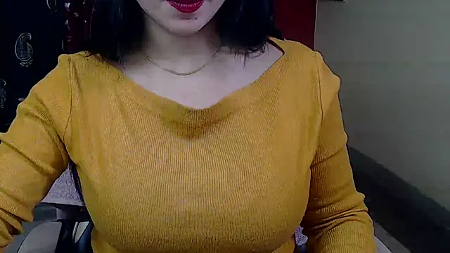 Snapshot of Naiaa-mylove chatting on 12-29-24, 10:56 Naiaa-mylove online show from 12-29-24, 10:56