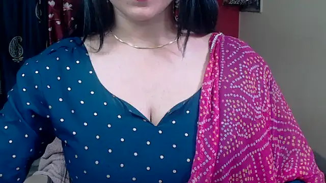 Snapshot of Naiaa-mylove chatting on 03-21-25, 10:50 Naiaa-mylove online show from 03-21-25, 10:50