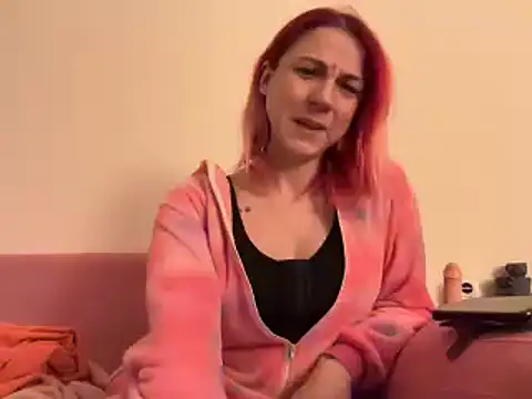 Snapshot of Nikky_Divine chatting on 01-03-25, 06:44 Nikky Divine online show from 01-03-25, 06:44