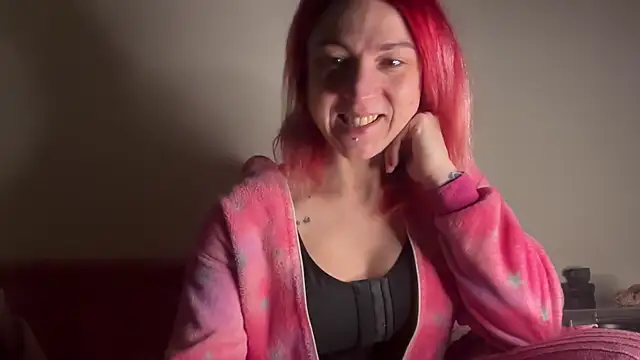 Snapshot of Nikky_Divine chatting on 01-06-25, 05:52 Nikky Divine online show from 01-06-25, 05:52