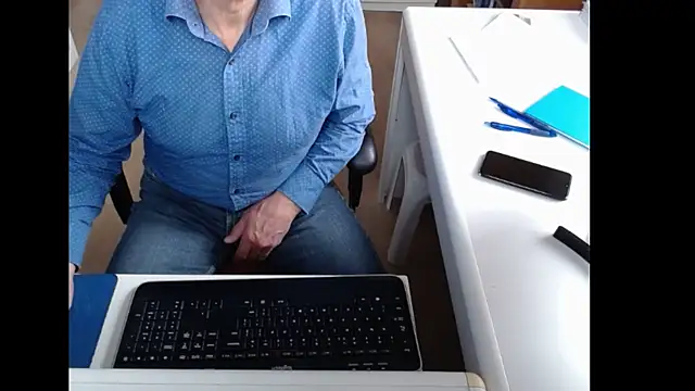 dutchpornking online show from 10-29-25, 08:38