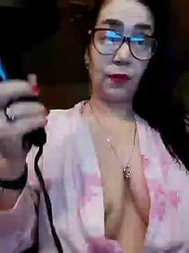 Chriss Tinaa online show from 12-12-24, 05:31