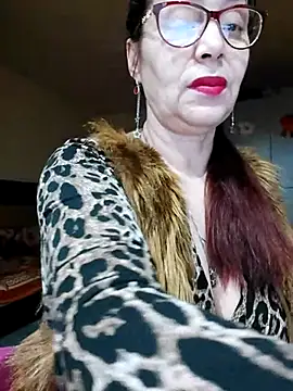 Chriss Tinaa online show from 02-16-25, 05:37