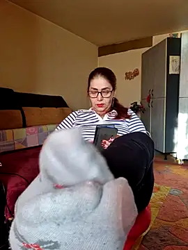 Chriss Tinaa online show from 06-07-26, 04:05