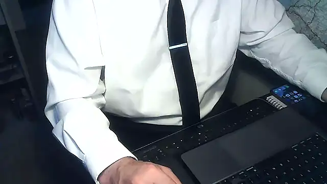 Snapshot of DUDURA@xh chatting on 12-06-24, 07:21 DUDURAxh online show from 12-06-24, 07:21