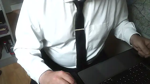 Snapshot of DUDURA@xh chatting on 03-04-25, 08:35 DUDURAxh online show from 03-04-25, 08:35