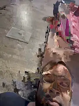 luciferdxm5 online show from 02-10-26, 07:07