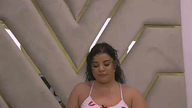 Snapshot of BustyMadison chatting on 09-15-25, 08:14 BustyMadison online show from 09-15-25, 08:14