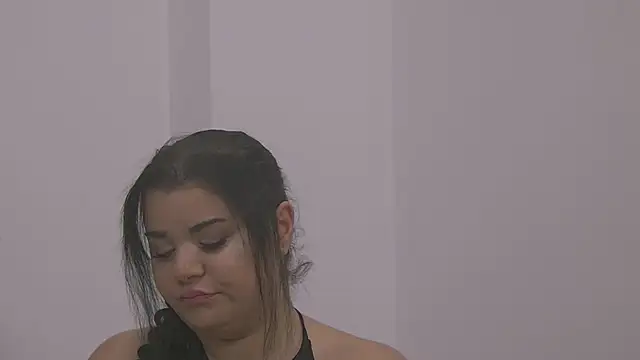 Snapshot of BustyMadison chatting on 11-22-25, 07:18 BustyMadison online show from 11-22-25, 07:18