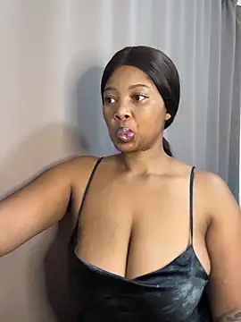 cherrybabe76 online show from 03-02-26, 02:02