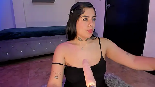 Catalinaa martinez online show from 02-11-25, 10:28