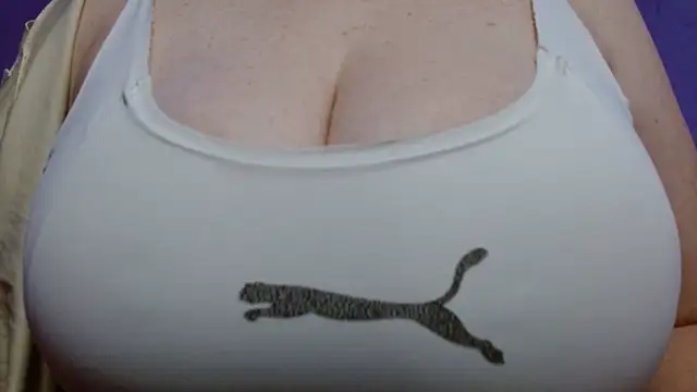 Snapshot of AnnyelinnaLove chatting on 01-12-25, 04:00 AnnyelinnaLove online show from 01-12-25, 04:00