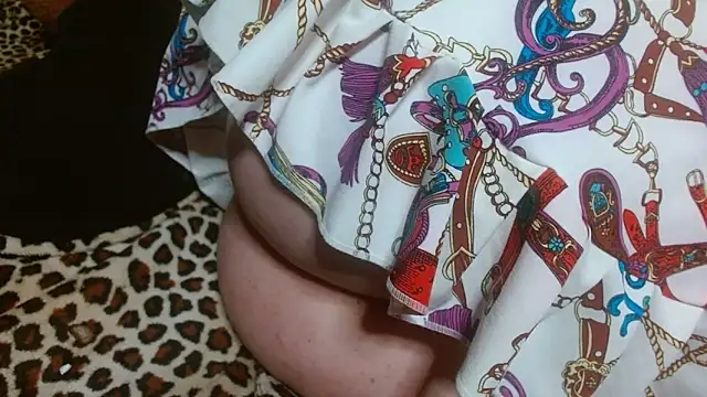 Snapshot of AnnyelinnaLove chatting on 02-02-25, 10:02 AnnyelinnaLove online show from 02-02-25, 10:02