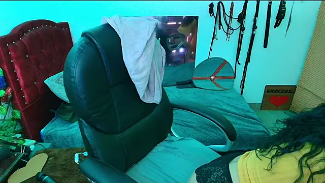 elektra 32 online show from 03-17-25, 05:23