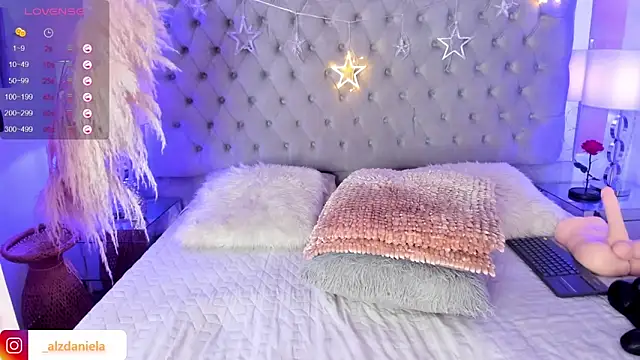 Kaitlyn Brwon online show from 01-11-25, 06:56