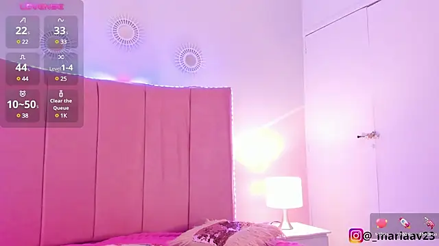 sofia castrillon online show from 12-18-24, 04:09