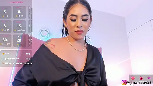 sofia castrillon online show from 02-08-25, 09:56