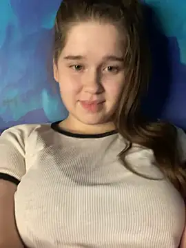 Snapshot of HornyGirlH chatting on 12-28-24, 10:34 HornyGirlH online show from 12-28-24, 10:34