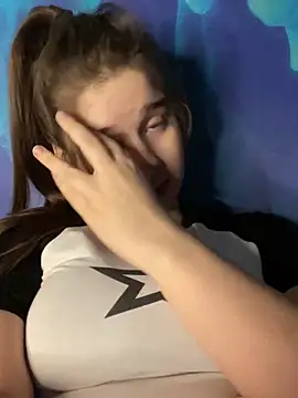 Snapshot of HornyGirlH chatting on 01-04-25, 03:40 HornyGirlH online show from 01-04-25, 03:40