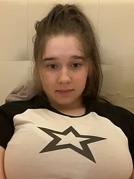 Snapshot of HornyGirlH chatting on 02-04-25, 04:26 HornyGirlH online show from 02-04-25, 04:26