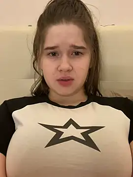 Snapshot of HornyGirlH chatting on 02-10-25, 03:46 HornyGirlH online show from 02-10-25, 03:46