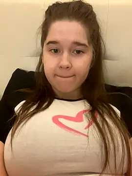 Snapshot of HornyGirlH chatting on 09-14-25, 12:10 HornyGirlH online show from 09-14-25, 12:10