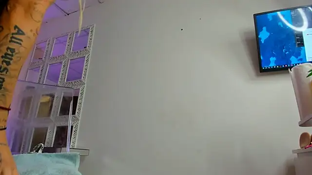 Snapshot of LisaAkira chatting on 01-15-25, 05:58 LisaAkira online show from 01-15-25, 05:58