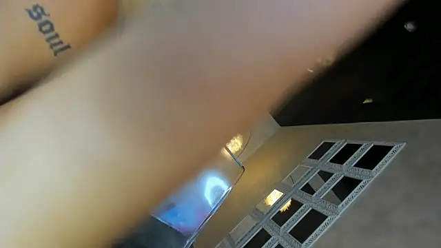 Snapshot of LisaAkira chatting on 03-01-25, 10:13 LisaAkira online show from 03-01-25, 10:13