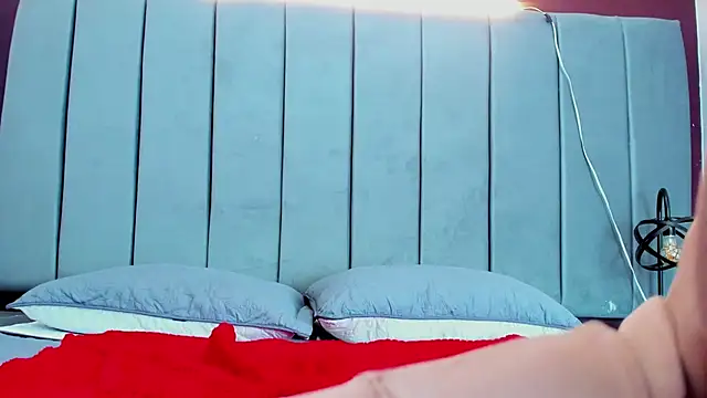 moxa hot online show from 12-26-24, 05:08