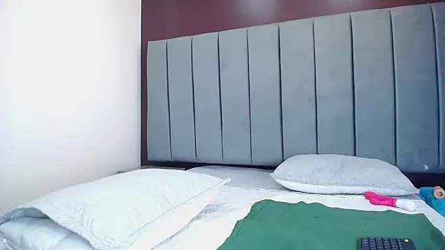 moxa hot online show from 01-16-25, 09:08