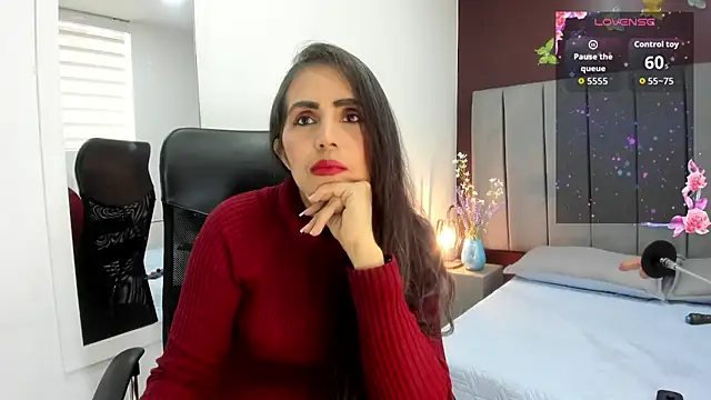 moxa hot online show from 11-18-25, 03:38