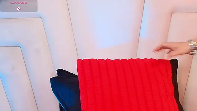 moxa hot online show from 07-28-26, 06:20