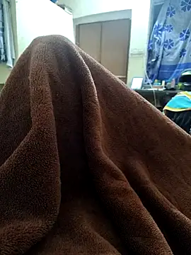 Snapshot of Ronykhatri chatting on 11-28-25, 06:21 Ronykhatri online show from 11-28-25, 06:21