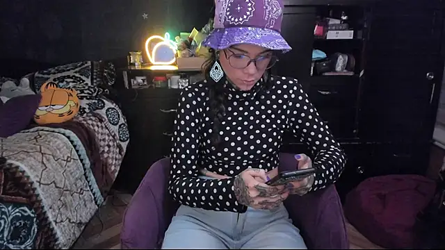 Lilmarieee online show from 01-11-25, 10:40